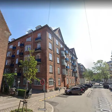Apartment Bright 2-bedroom In Elegant Osterbro *